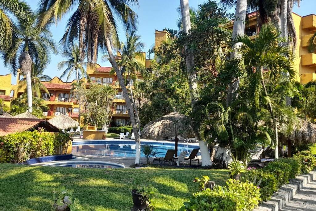 Sol Y Mar. Delfines Daire Ixtapa  Dış mekan fotoğraf